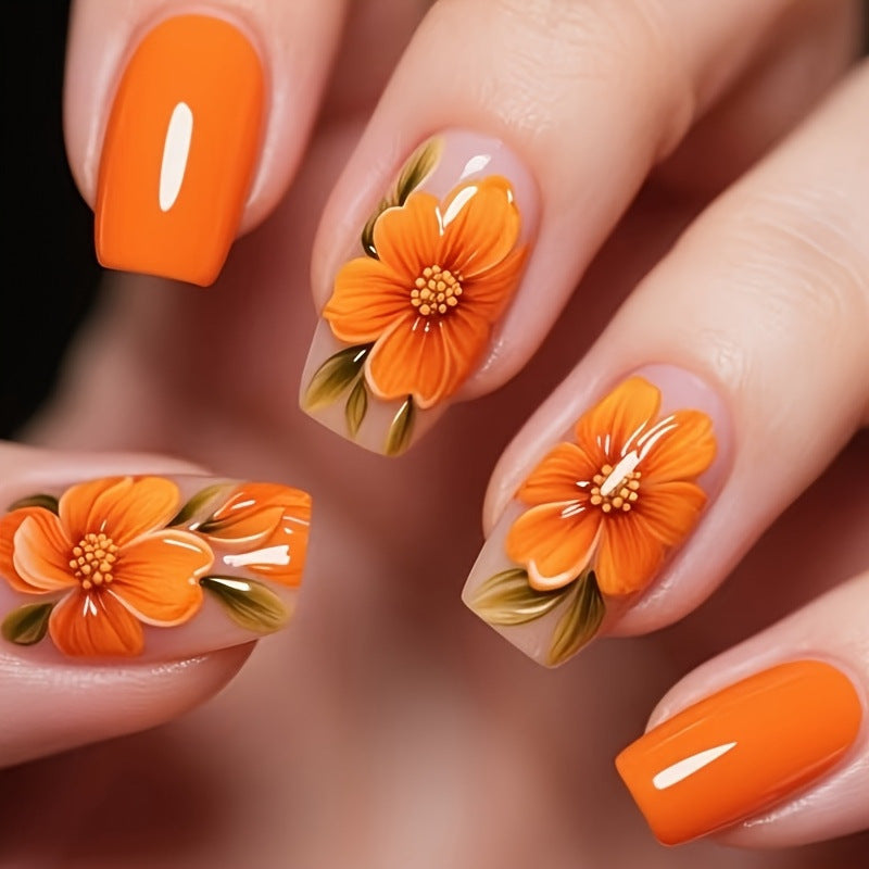 Kunstfingernägel mit Floraler Gestaltung Brehn