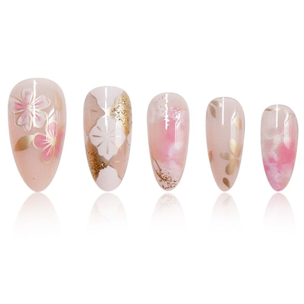 Floral Verziertes Press-On Nagelkunst Brehn
