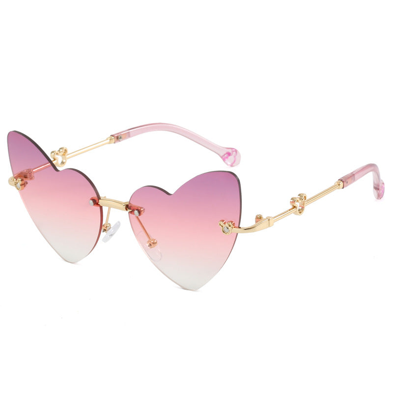 Damen Herzförmige Sonnenbrille mit verziertem Rahmen Brehn