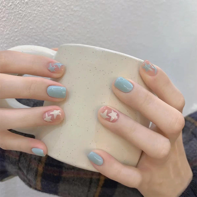 Kreative Nagelkunst Brehn