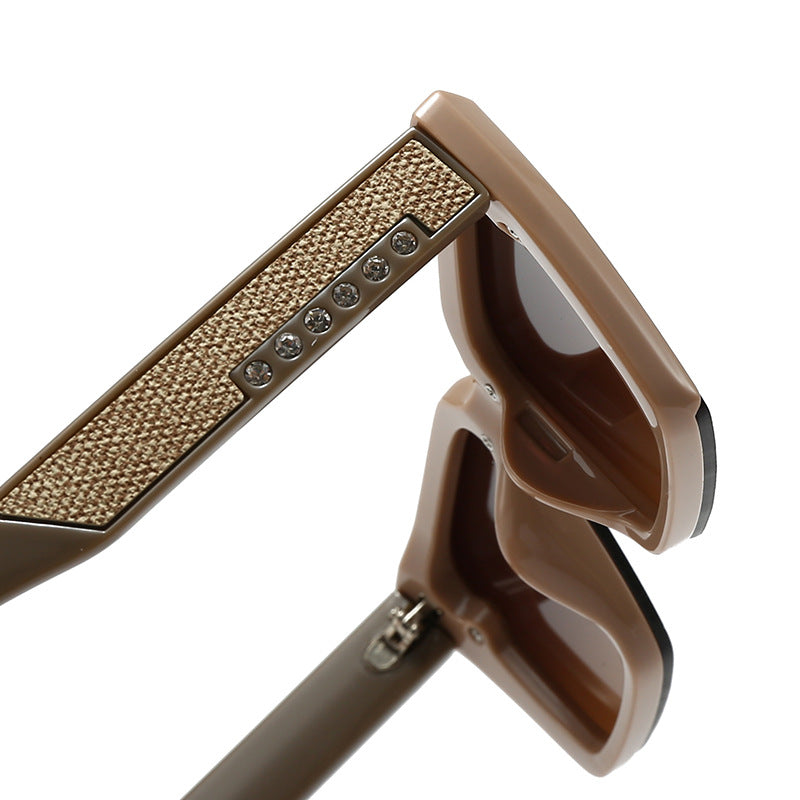 Damen stilvolle Sonnenbrille mit funkelnden Akzenten Brehn