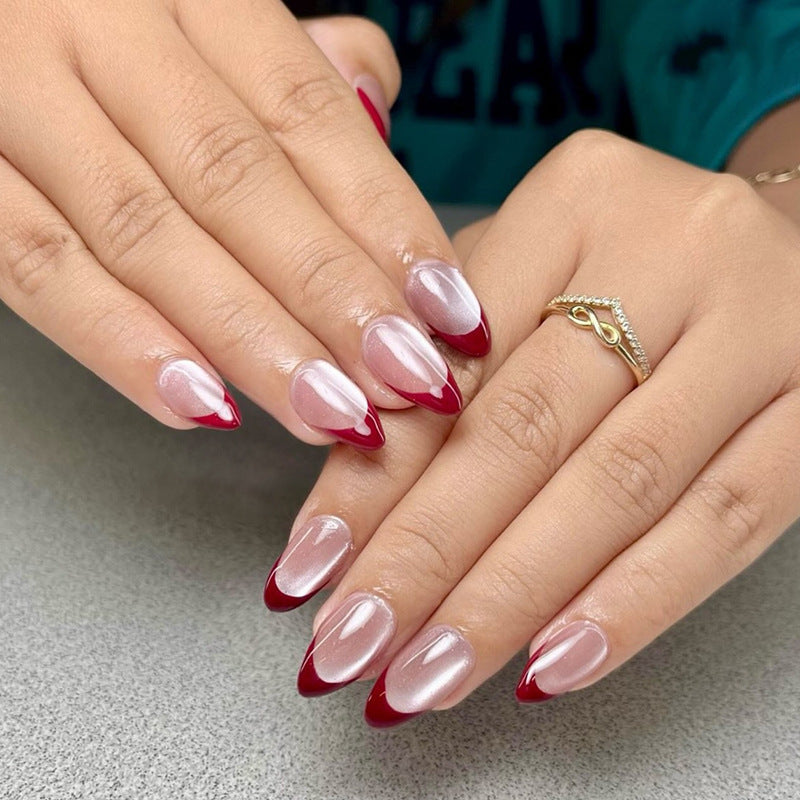 Edle Stiletto Kunstnägel mit Hochglanz und Farbverlauf Brehn