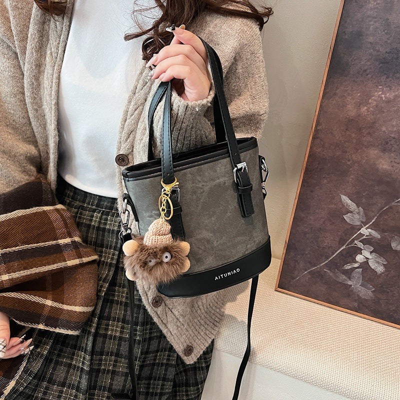 Stylische Bucket-Handtasche Brehn