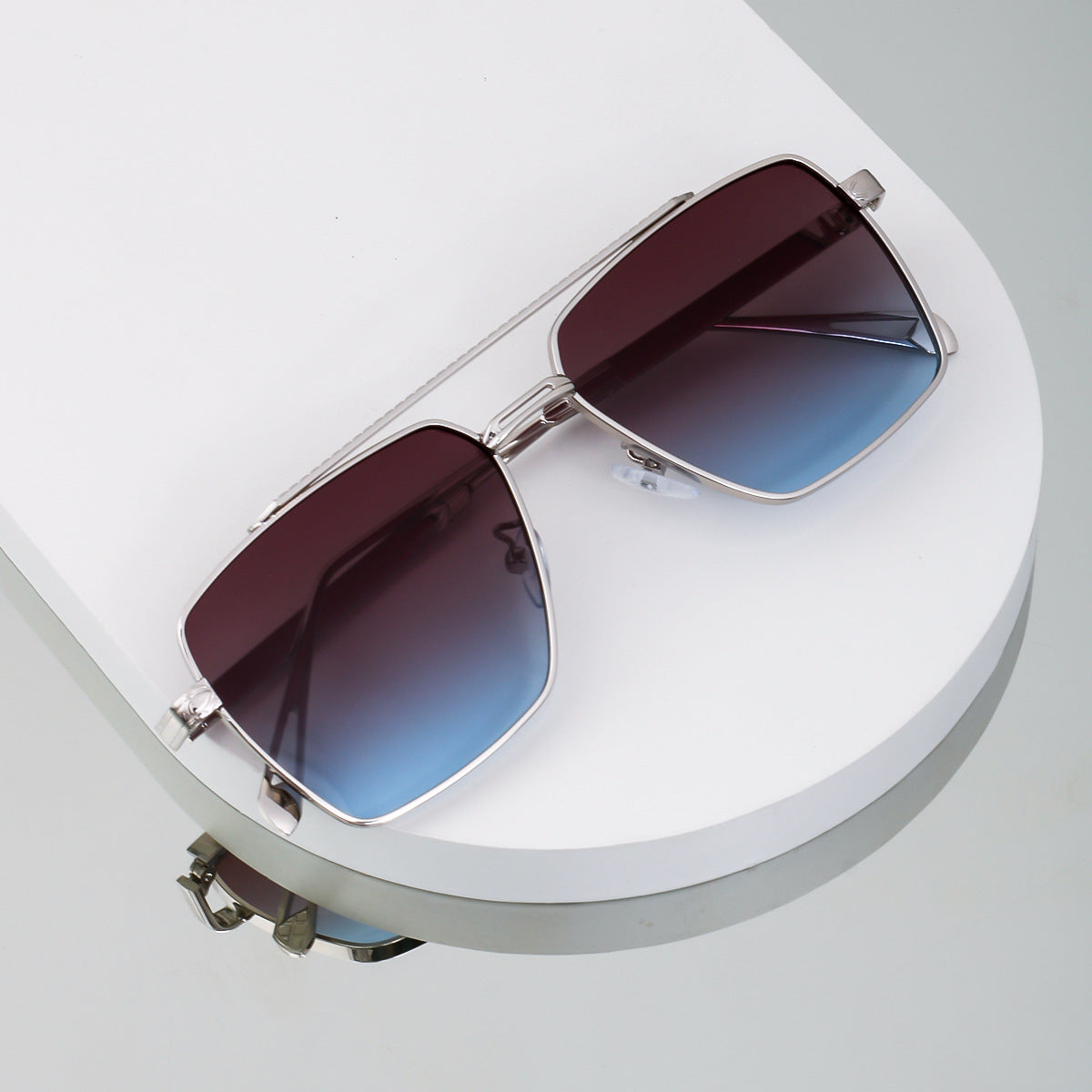 Damen oversized Sonnenbrille mit elegantem Metallrahmen Brehn
