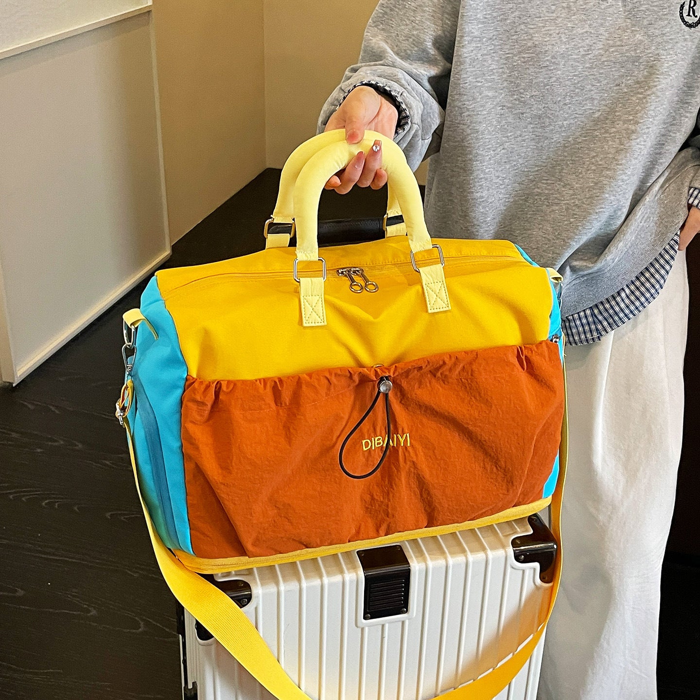 Stilvoller multifunktionaler Reisetasche Brehn