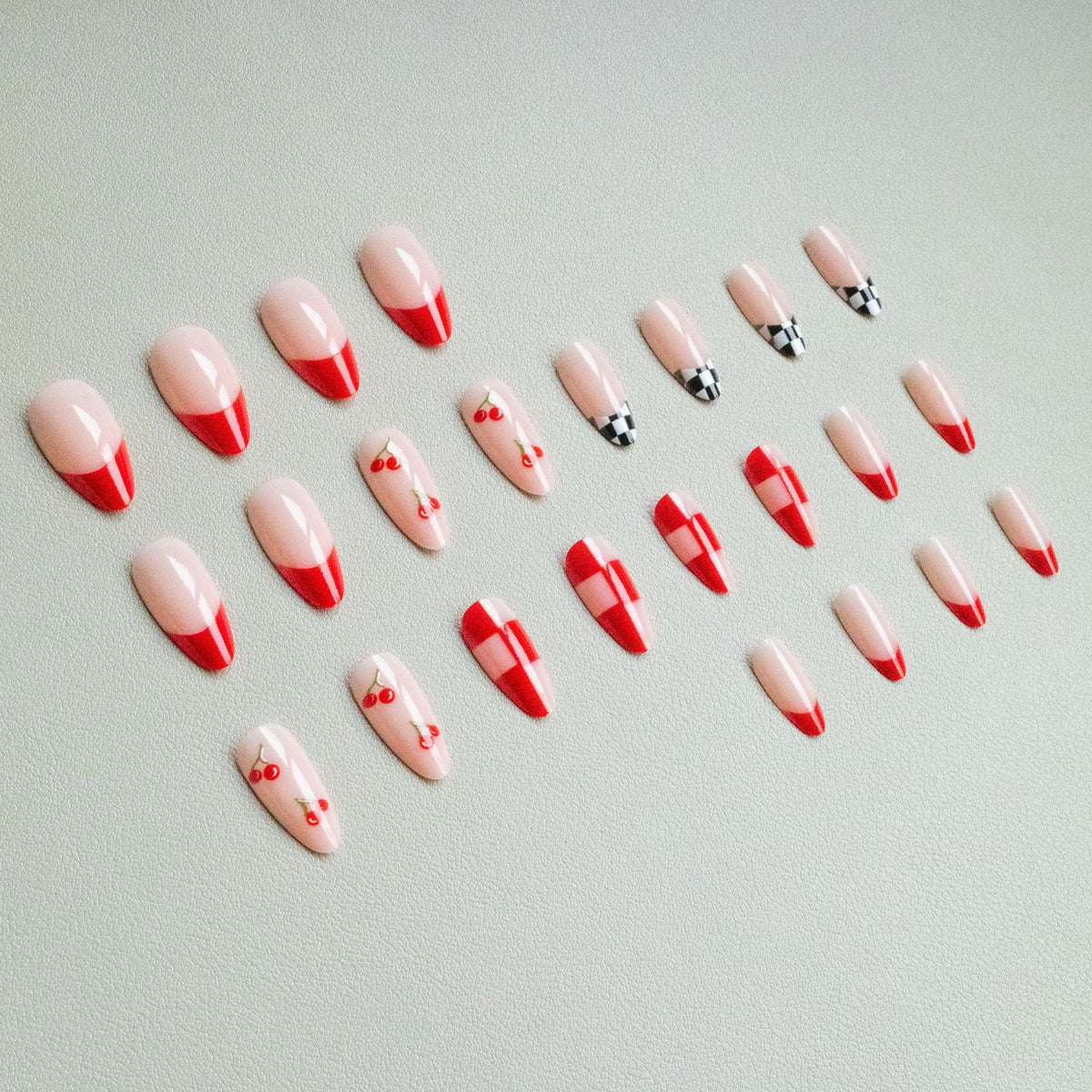 Kreatives Kirschmuster Nagelkunstset