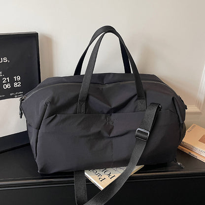 Isolierte Reisetasche
