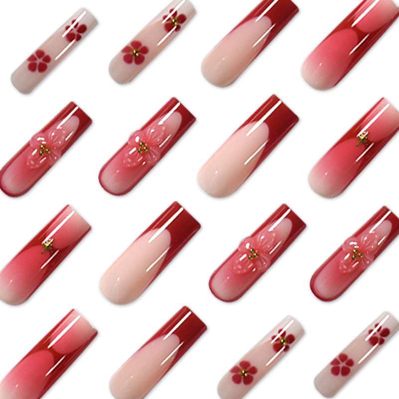 Elegantes Blumenmuster Press-On Nagelset Brehn