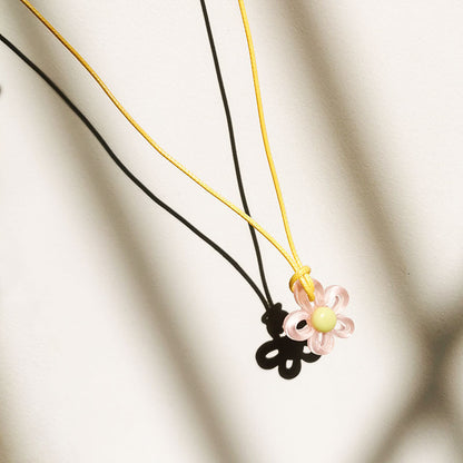 Floral Anhänger Halskette Brehn