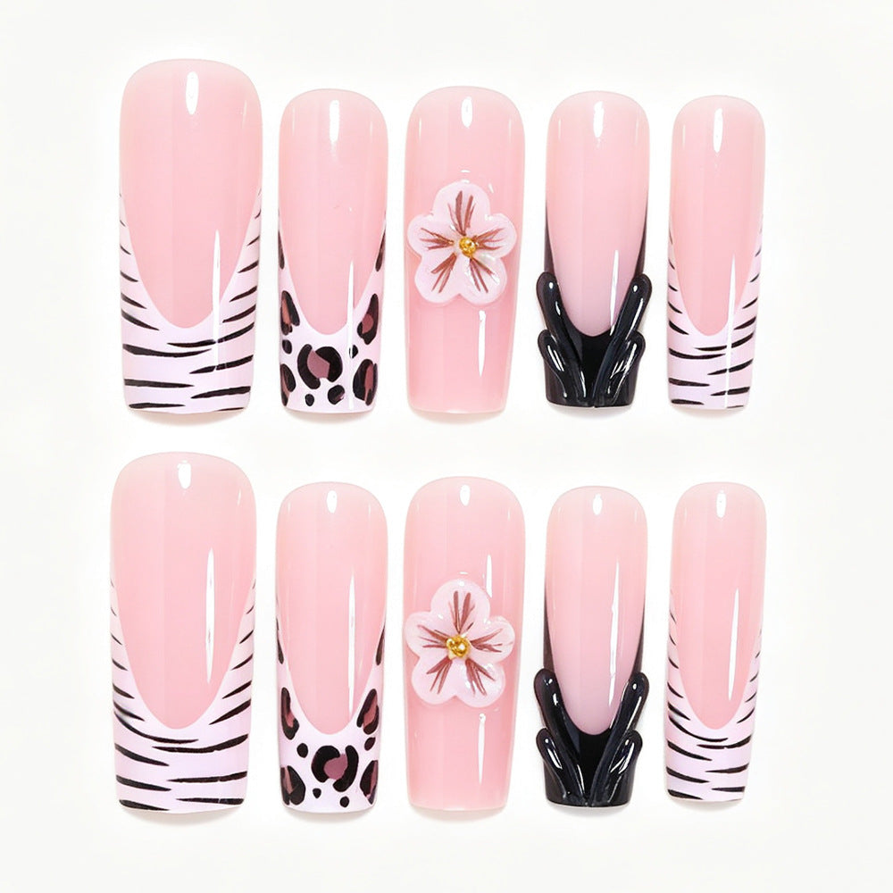 Künstlerische Press-On Nagelkunst Tipps mit floralen und Tierdruckdesigns Brehn