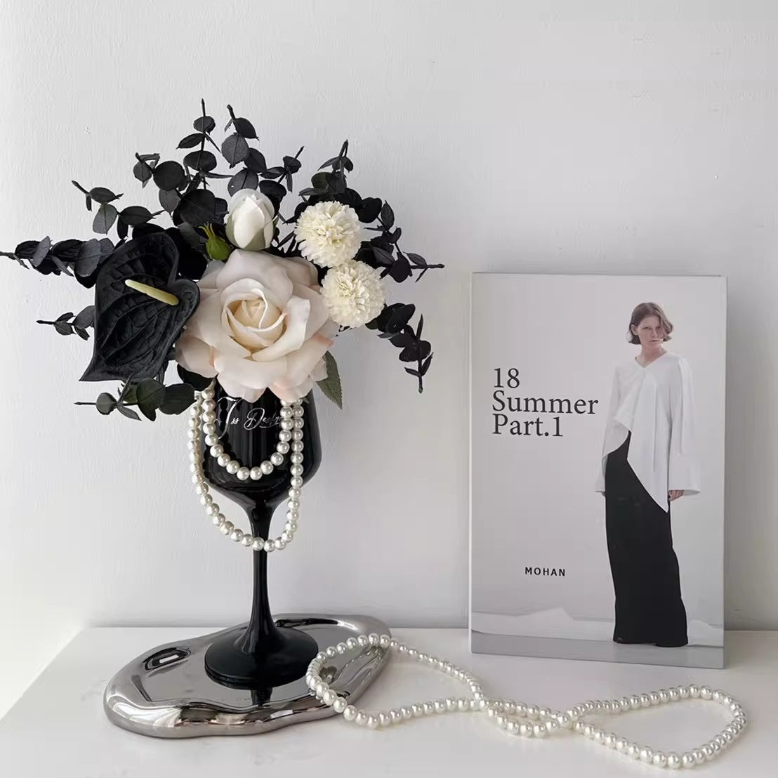 Elegante florale Mittelstück  1790318232