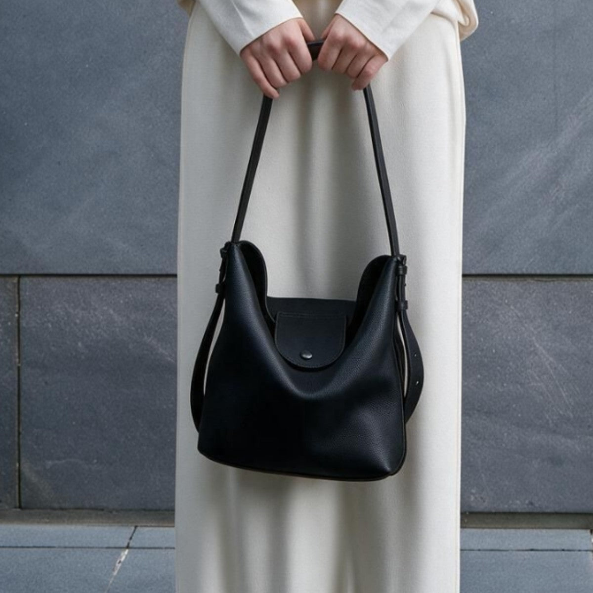 Gepunktetes Leder Schlampige Hobo Bucket Bag mit verstellbarem Riemen