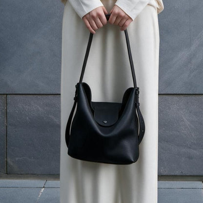 Gepunktetes Leder Schlampige Hobo Bucket Bag mit verstellbarem Riemen
