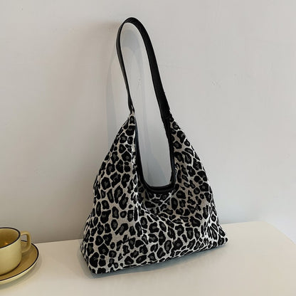 Stylische Leopardenmuster-Hobo-Tasche Brehn
