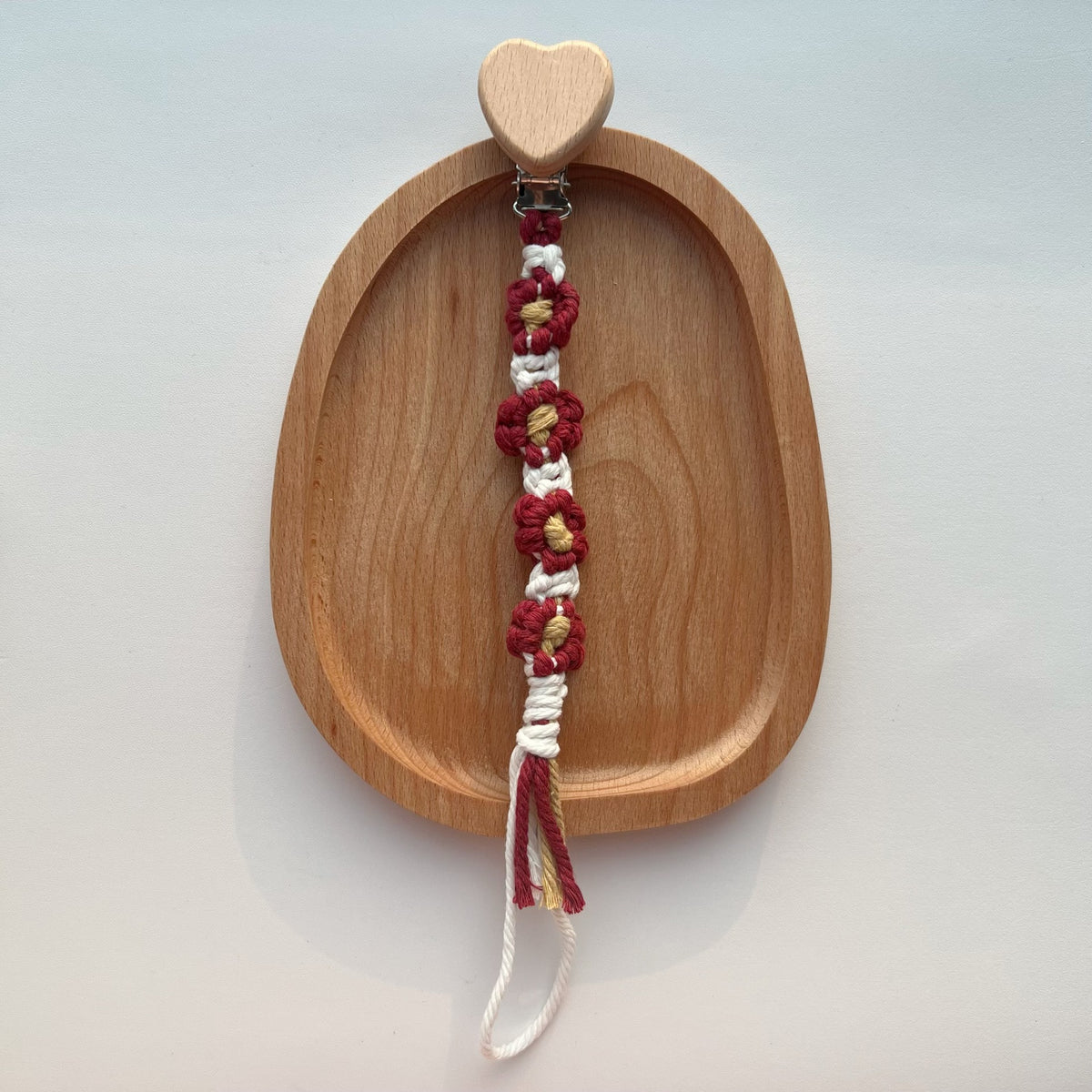 Baumwolle Häkelblumen Schnuller und Beißring Clip mit Holz Herz Sicherheitsclip