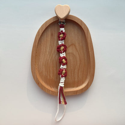Baumwolle Häkelblumen Schnuller und Beißring Clip mit Holz Herz Sicherheitsclip