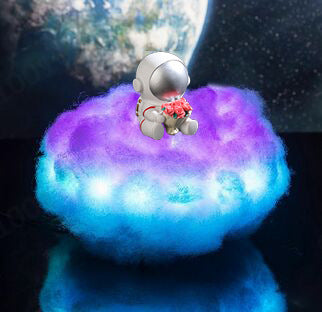 Astronaut Wolkenlicht