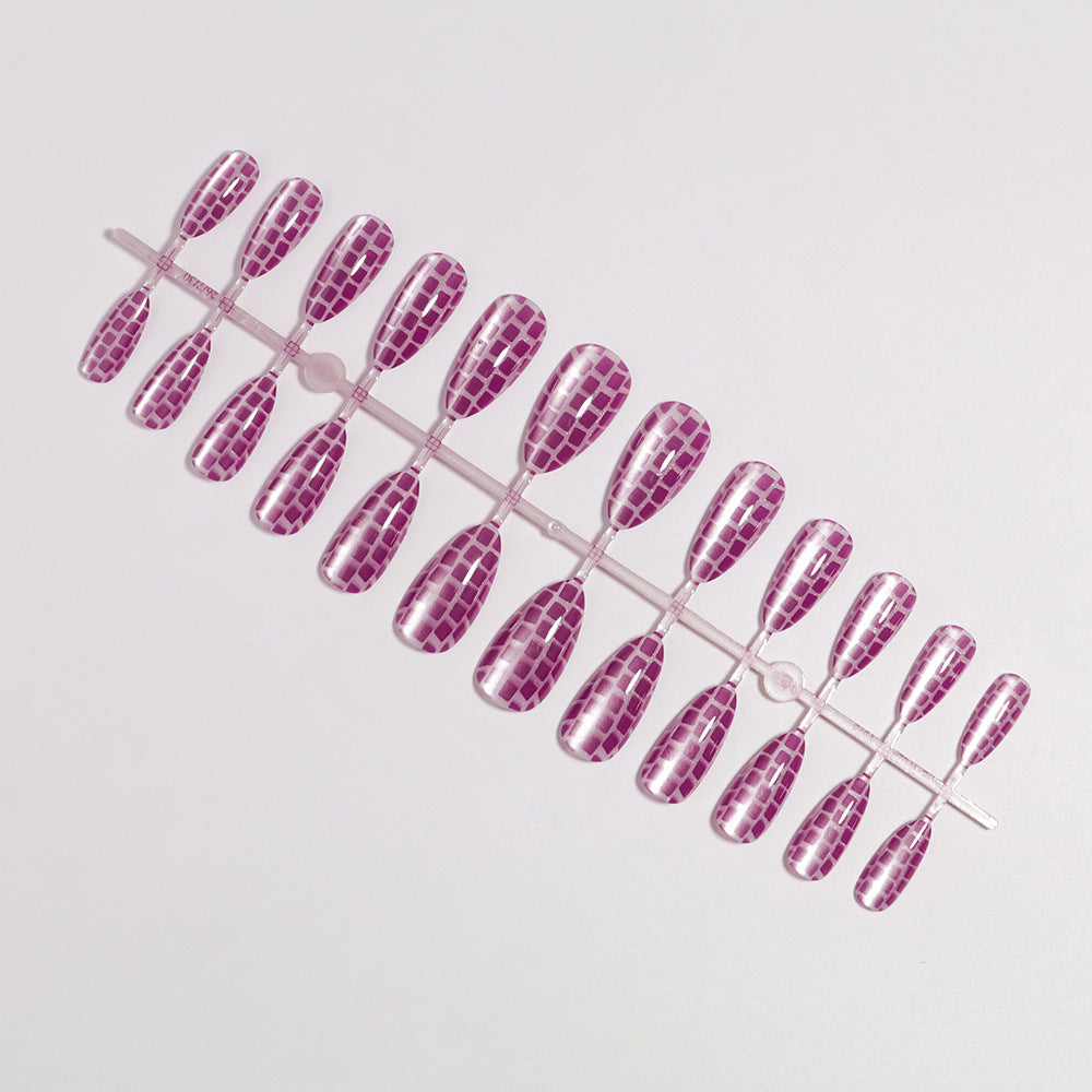 Glossy Stiletto Press-On Nails Set mit Reflective Design Brehn