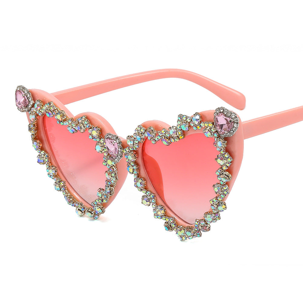 Damen Herzförmige Glamour-Sonnenbrille mit Strassverzierungen Brehn