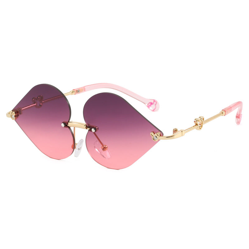 Damen Designer-Sonnenbrille mit einzigartigem Herzrahmen und gradienten Gläsern Brehn