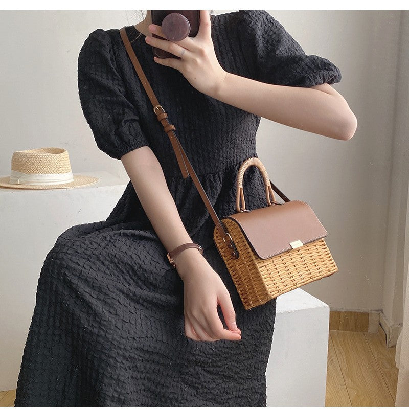 Damen Elegante Handtasche mit geflochtenem Korbdesign Brehn