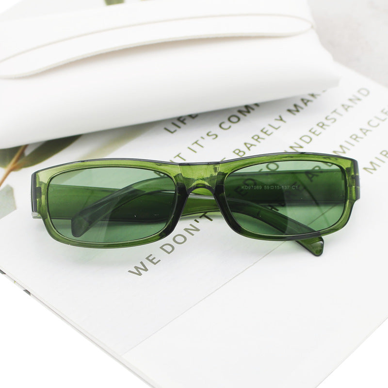 Damen modische Sonnenbrille im stylischen Rechteckdesign Brehn