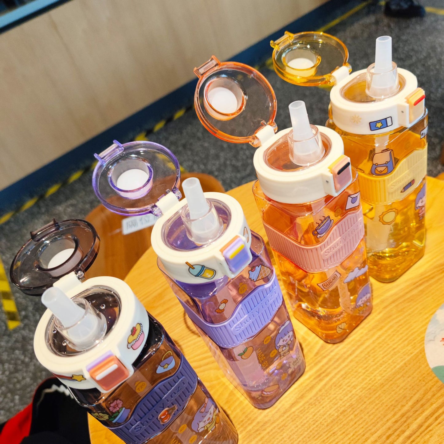 Damen kreative Trinkflasche mit innovativem Sichtfenster und Motivationsmarkierungen Brehn