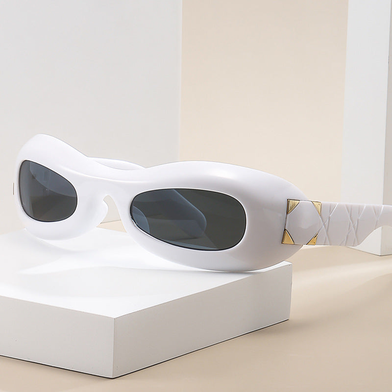 Damen futuristische Designer-Sonnenbrille mit innovativem Rahmen Brehn