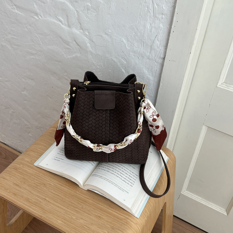 Gewebte Bucket-Stil Handtasche
