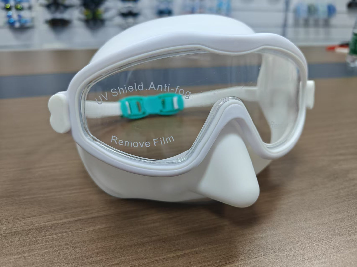 Schwimmmaske mit Verstellbarem Komfort und Klarem Sichtfeld Brehn