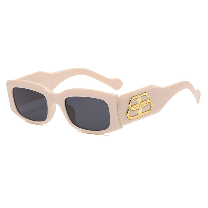 Damen modische quadratische Sonnenbrille mit luxuriösen Rahmenakzenten Brehn