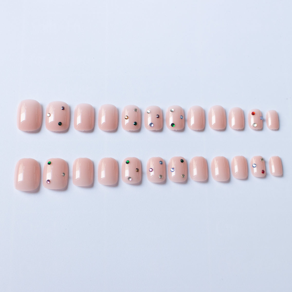 Künstlerisches mit Strass verziertes Nagelkunst-Set