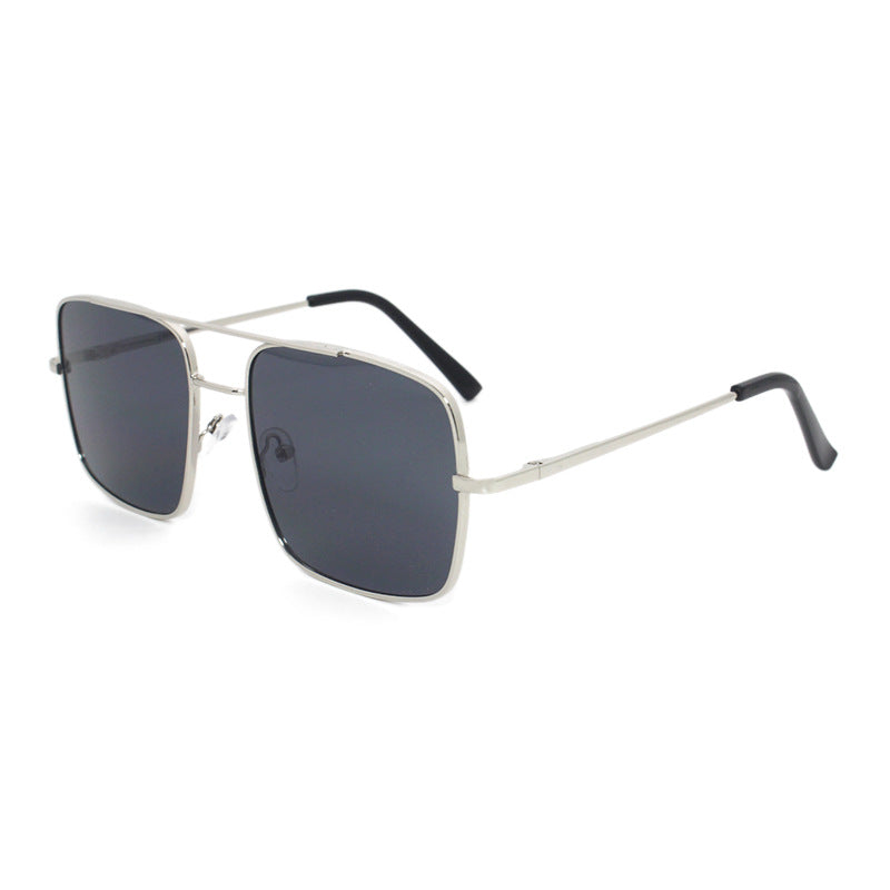 Modische Oversized-Sonnenbrille Im Eleganten Quadratdesign Brehn