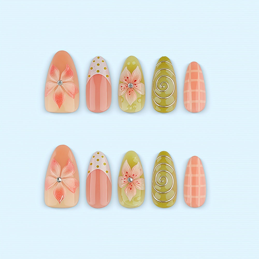 Kreatives Blumen-Nageldesign Brehn