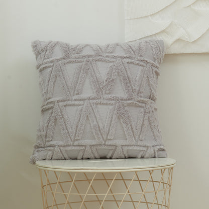 Quadratischer Kissenbezug mit geometrischem Chenille‑Tufting und weichem Baumwollmix Brehn