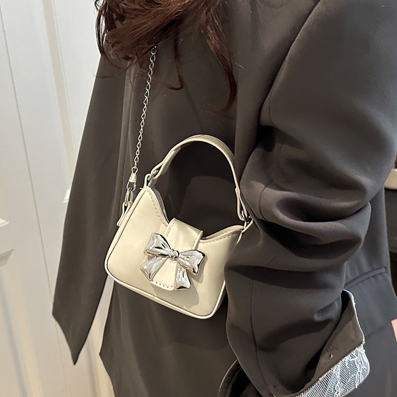 Bow Detail Mini Handtasche