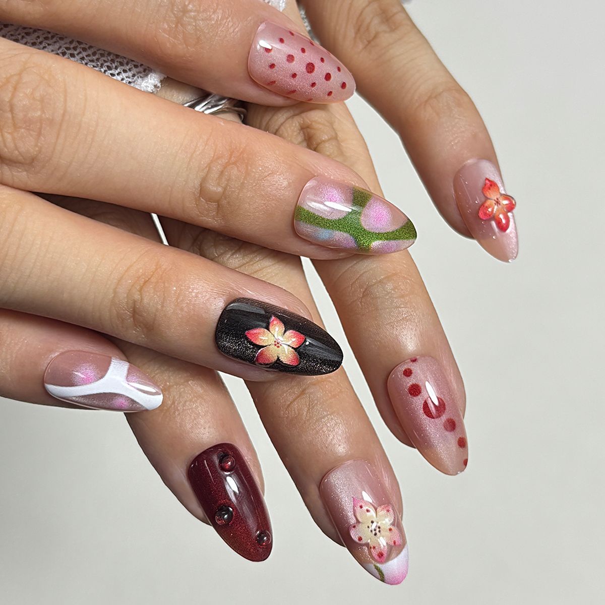 Dekorative Nagelkunst Brehn