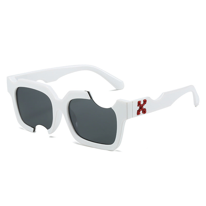 Damen moderne, geometrische Sonnenbrille mit außergewöhnlichem Rahmen Brehn