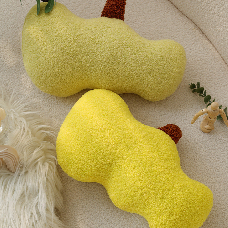 Nierenförmiges Dekokissen aus Bouclé‑Teddy mit weicher Polyesterfüllung Brehn