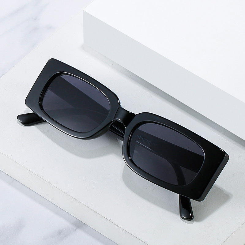 Damen Sonnenbrille im modernen Retro-Stil Brehn