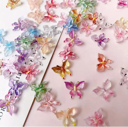 Dekorative Schmetterlings-Nagelkunst Charms