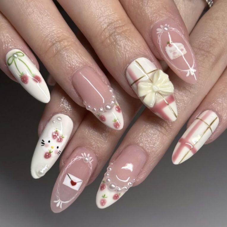 Künstlerisches Dekoratives Press-On Nagelset Brehn