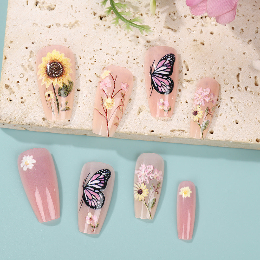 Kunstnägel mit floralen und sommerlichen Motiven Brehn