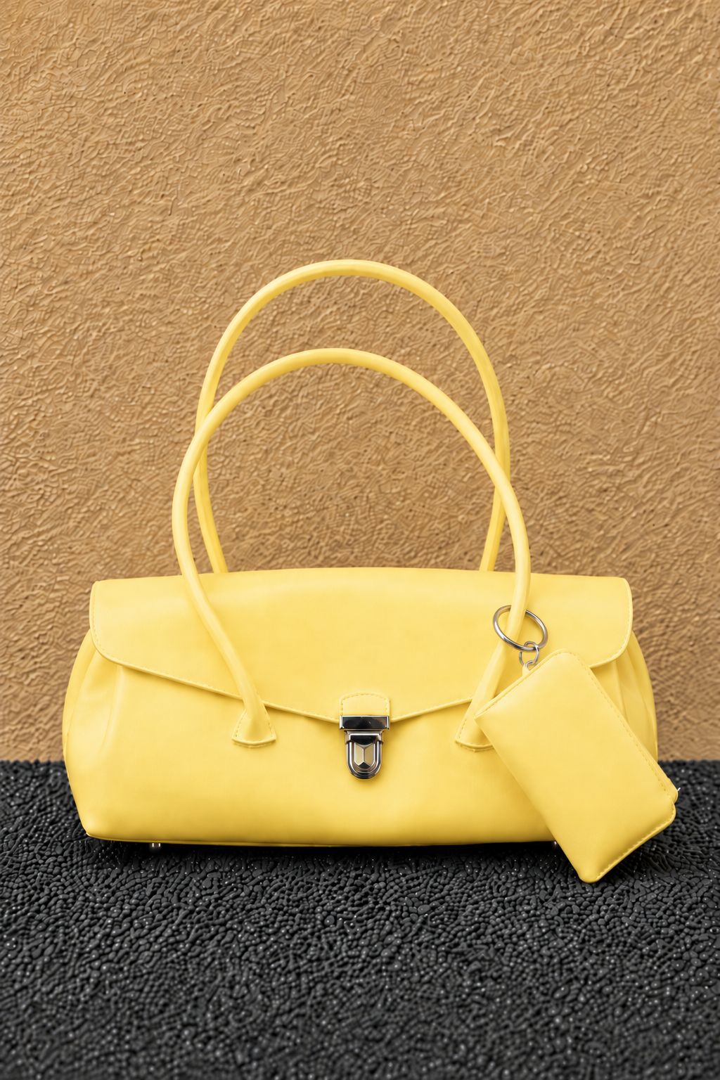 Strukturierte Handtasche  1790618780