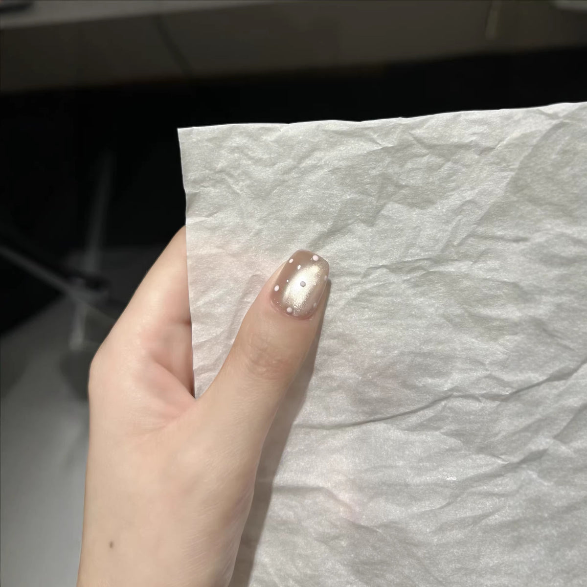 Kreatives gepunktetes Press-On Nagelkunstset