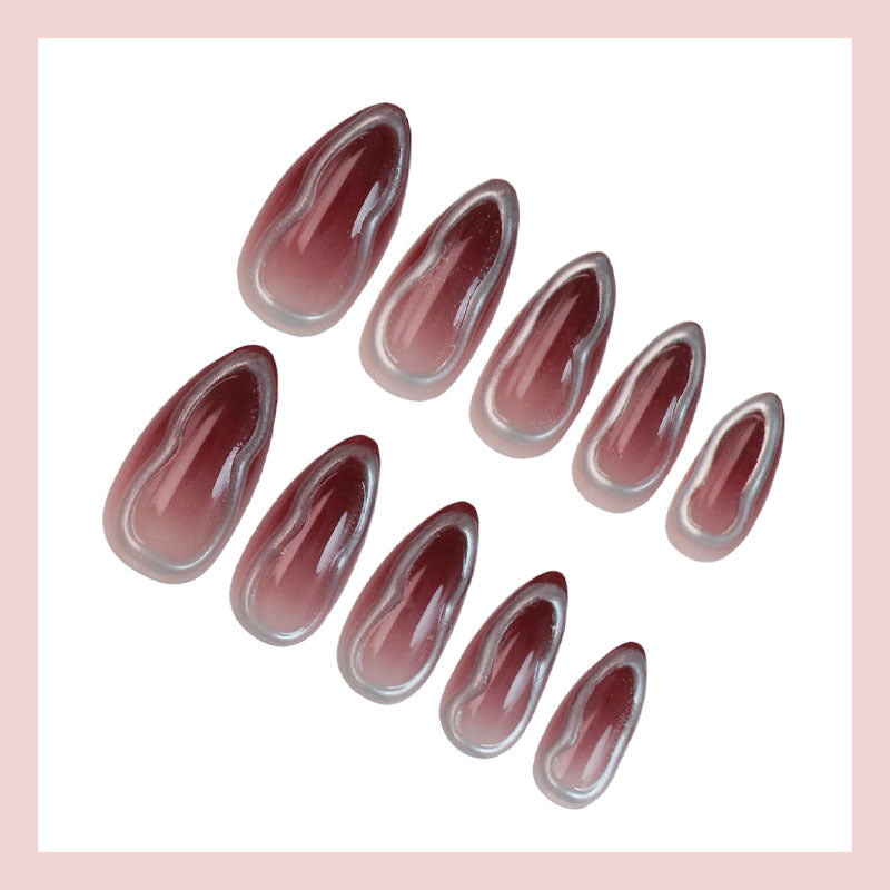 Kunstnagelset mit eleganten Ombre-Effekten Brehn