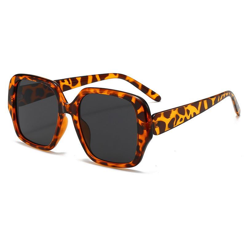 Damen modische quadratische Sonnenbrille mit breitem Rahmen Brehn
