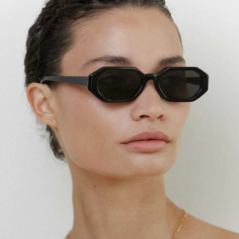 Damen auffällige Sonnenbrille im modernen achteckigen Design Brehn
