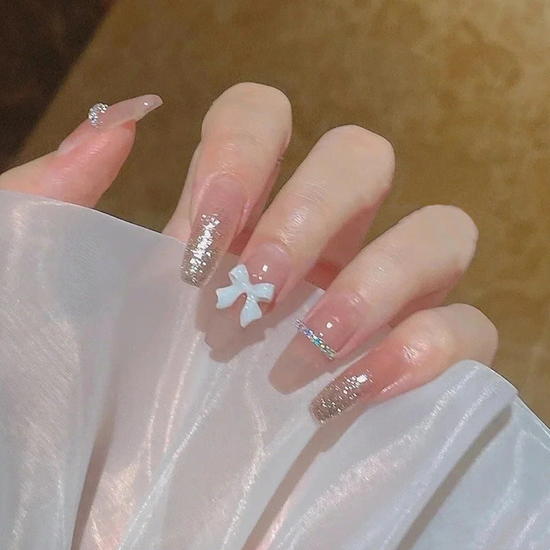 Künstliche Fingernägel mit Herz-Design Brehn