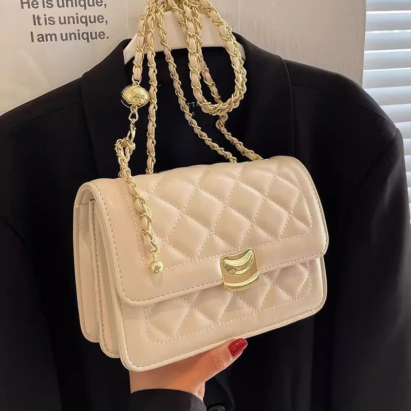 Gepolsterte Kette-Detail Crossbody-Handtasche Brehn